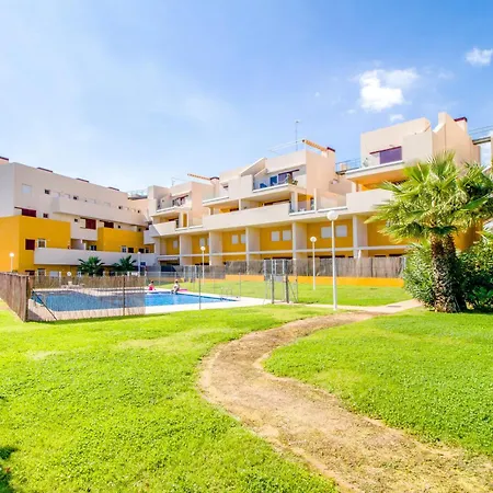 Victoria Sunny Flat With Sea And Pool View